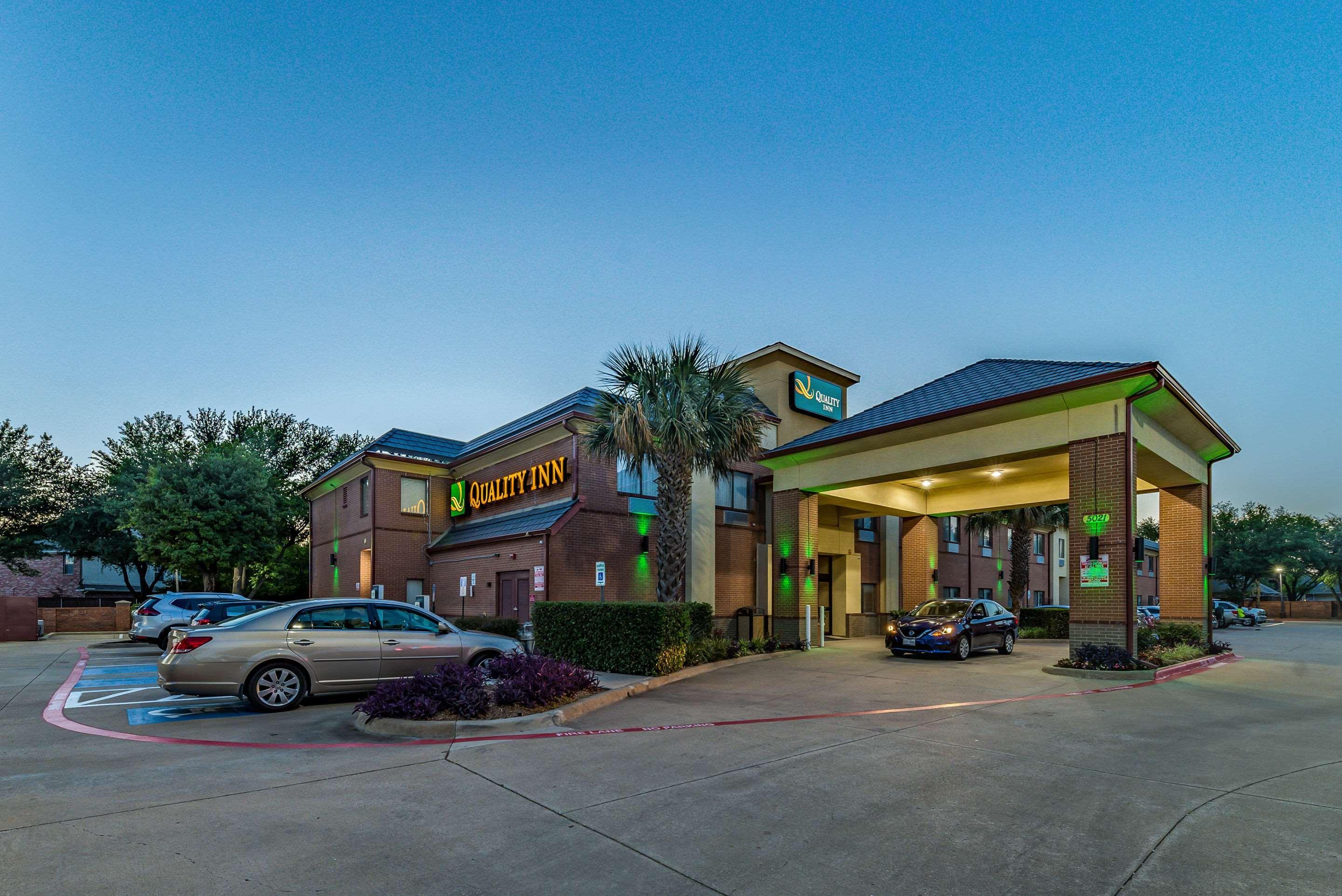 Quality Inn West Plano - Dallas Exterior photo